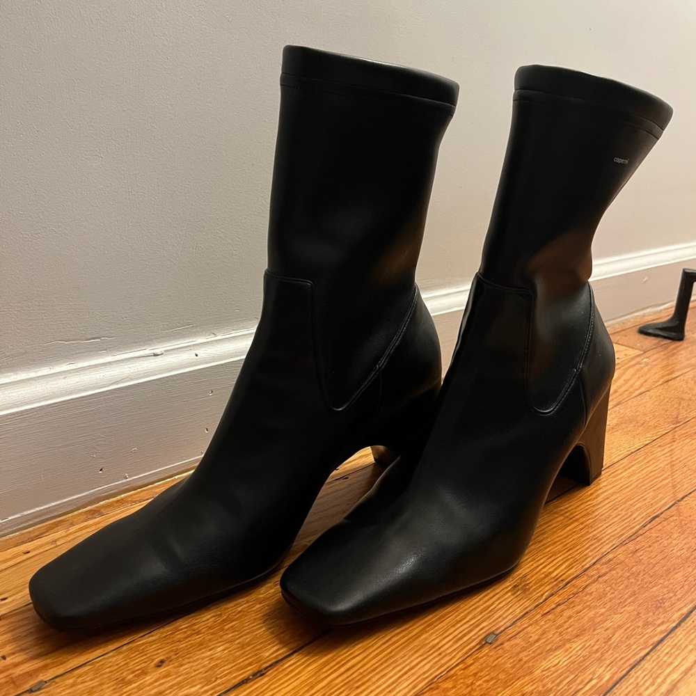 COPERNI LOW BRIDGE LEATHER STRETCH BOOTS